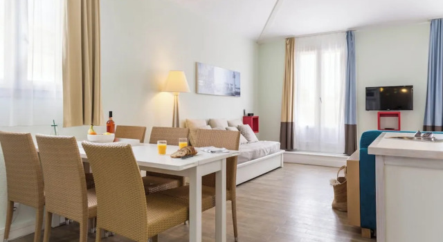Апартаменты Résidence Pierre & Vacances Le Palais des Gouverneurs