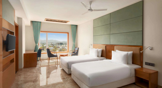 Howard Johnson by Wyndham Udaipur Roop Nagar, Забронировать Отель Отели штата Раджастхана с завтраком, Завтраки