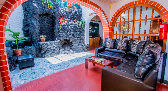Hotel Carlos V, Rezerwuj Hotel Cusco City Centre Cuzco