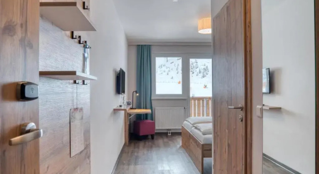 Номер Standard с балконом и с видом на горы COOEE alpin Hotel Bad Kleinkirchheim