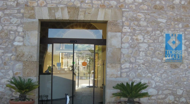 Hotel Villaggio Torre Xiare, Rezerwuj Hotel Hotele w Valderice z basenem, Basen