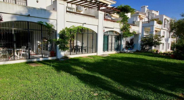 Apartmentos Albamar, Book Apartment Hotels in Riviera del Sol with a Pool, Swimming Pool