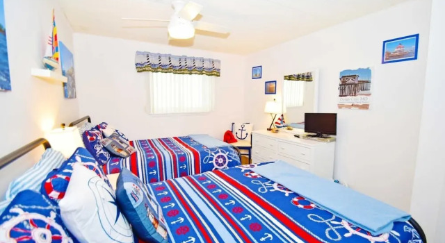 Thunder Island 15a 2 Bedroom Condo by RedAwning, Rezerwuj Apartament Midtown 