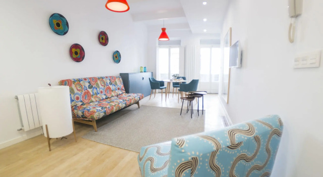 Santiago Center Rooms, Забронировать Отель Отели Сантьяго-де-Компостелы с парковкой, рядом с Estatua de Afonso II, Парковка