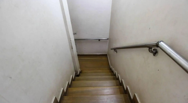 VR Royal Residency