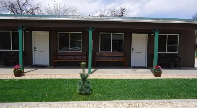 Четырёхместный номер Standard Hurricane Hideaway Lodging