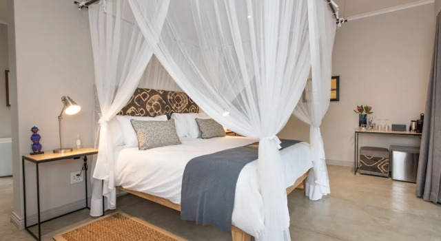 Шале Superior Nyaleti Lodge