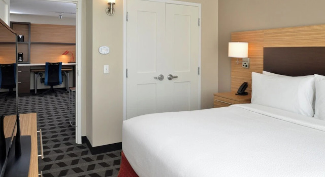 Люкс TownePlace Suites by Marriott Raleigh Durham Airport Morrisville