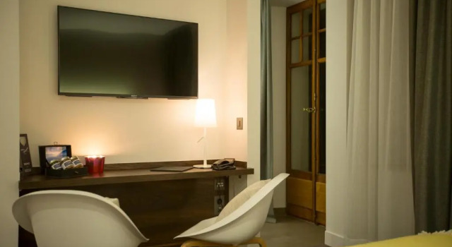 Двухместный номер Deluxe Hôtel des Voyageurs Boutique
