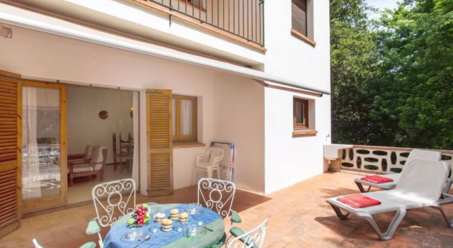 SEsquirols, Rezerwuj Apartament Hotele w Gironès z parkingiem, Parking