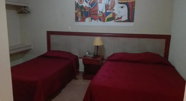 Трёхместный номер Comfort Hotel Miramonte & apartments