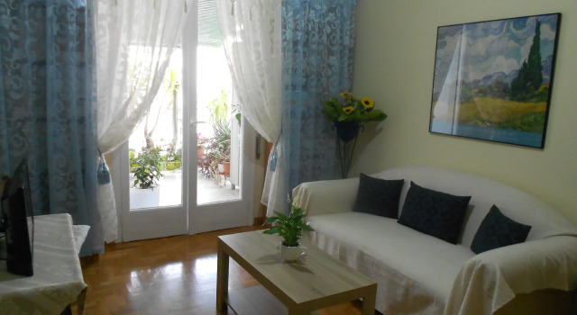 Beautiful Apartment with fountain in city center!