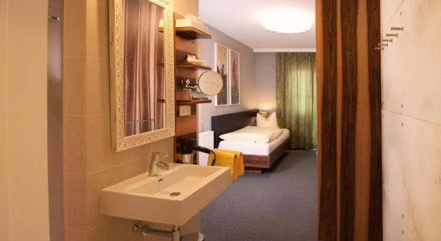 Одноместный номер Standard с балконом Hotel Blumauer