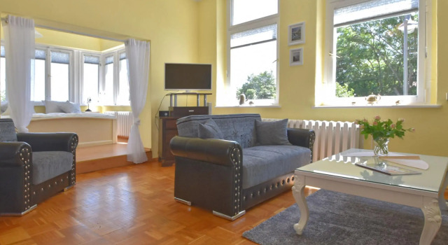 Komfort mit Schlossblick, Prenota Appartamento Hotel a Garz con parcheggio, Parcheggio