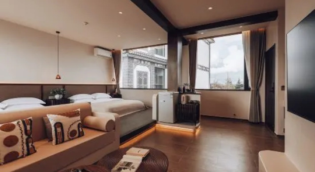 Люкс MIYE Luxury Wilderness Designer Resort (Longkan Wharf Branch) in Dali
