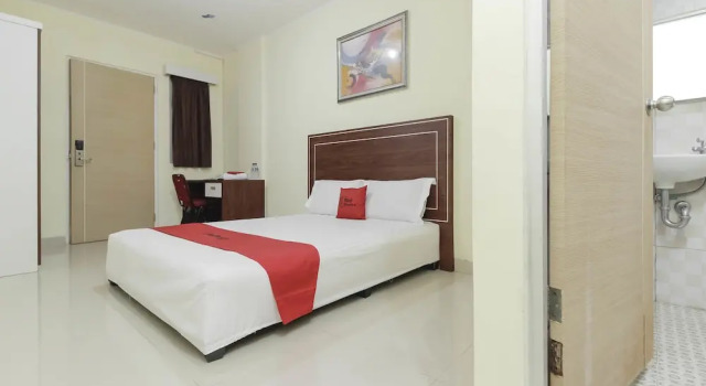 RedDoorz near RS Bhayangkara Palembang