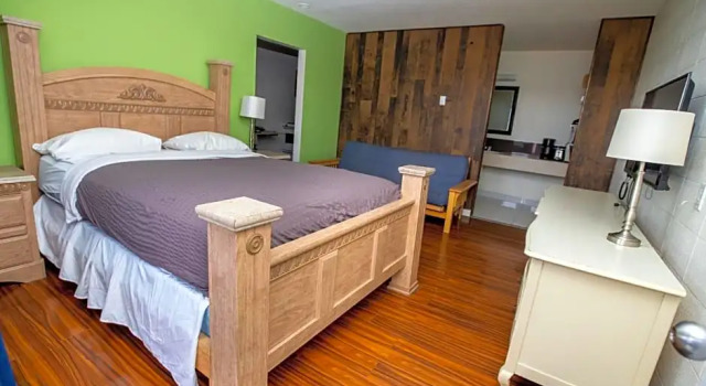 Номер Standard Camrose Motel