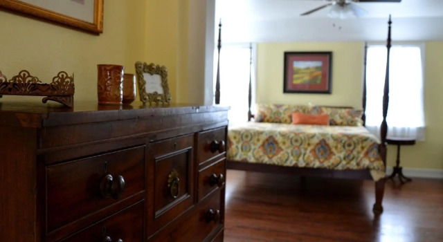 The Oaks Bed and Breakfast, Prenota Bed & breakfast Sulphur Springs Texas