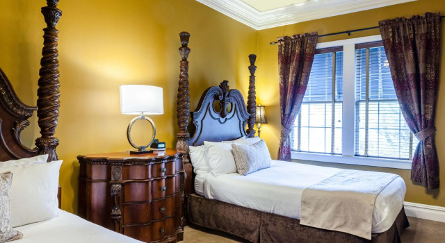 Четырёхместный номер Standard The Inn at Leola Village, a Historic Hotel of America