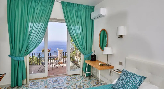 Malafemmena Guest House, Book Guesthouse Capri Capri Island