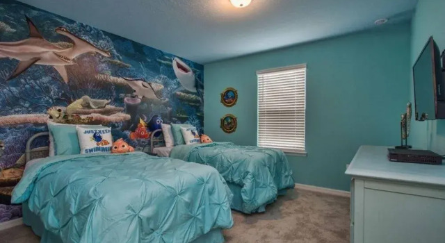 Windsor Island - 7 Bedrooms w/ Pool - 4403WI 7 Home by RedAwning, Buchen Sie Ferienhaus Hotels in Four Corners mit Pool, Schwimmbad