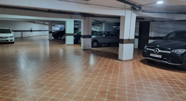 Appartement Residence Paradise A, Rezerwuj Apartament Hotele w Tanger-Tetouan z parkingiem, Parking