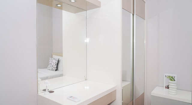 Serene Red Vibe 2Br At Apartment Nifarro Park, Book Apartment Jakarta Jakarta Province