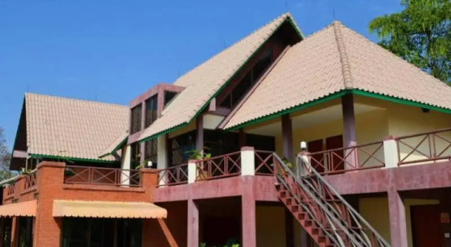 The Maze Resort