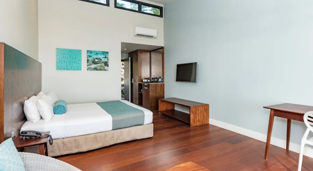 Superior room with balcony and with ocean view Scenic Matavai Resort Niue
