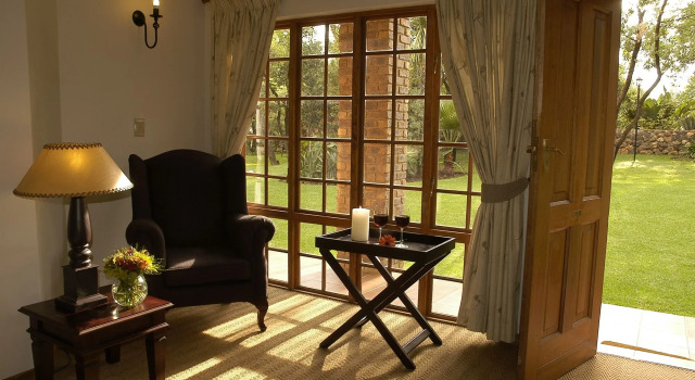 Leriba Hotel, Boek Hotel Centurion 