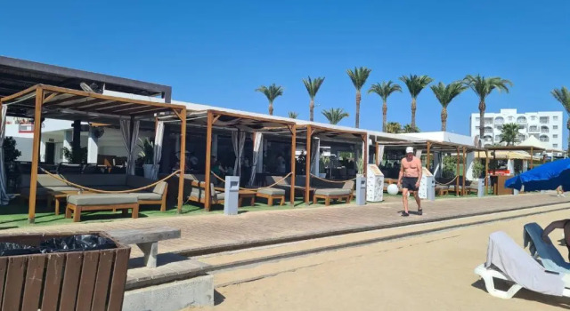 Вилла Walk to Beach- Central Protaras- Pool Villa, Blue Island Villa