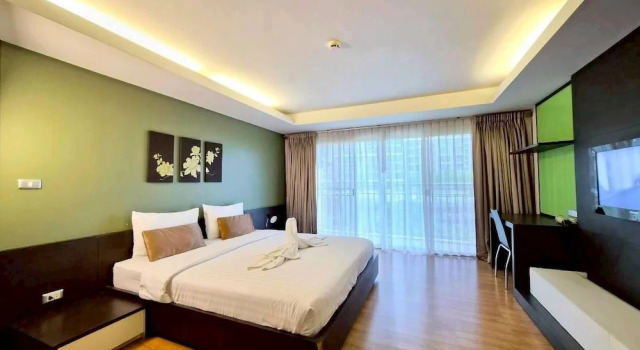 Люкс с 3 комнатами с балконом Olive Hotel & Residence Bangkok Sukhumvit 101 near True Digital Park