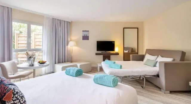 Полулюкс Standard Mercure Antibes Sophia Antipolis