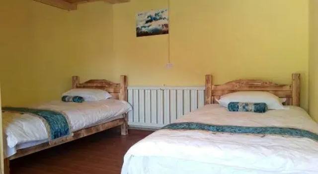 Kanas with mountain valley boutique inn, Boek Boutique Hotel Altay 