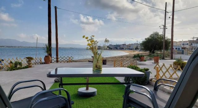 Апартаменты Bahia- apartment by the sea,close to cedar forest!