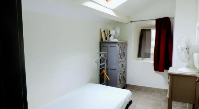 Authentic Stone Mas Retreat, Prenota Casa vacanze Ville a Cevenne, Villa
