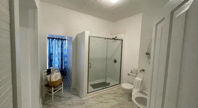 Люкс с 2 комнатами Meadows Inn