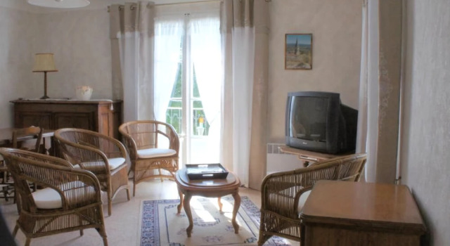 Pertuade - Mas de vacances en location avec piscine privée - Luberon -, Rezervasyon Tatil Evi Luberon Regional Park Marsilya
