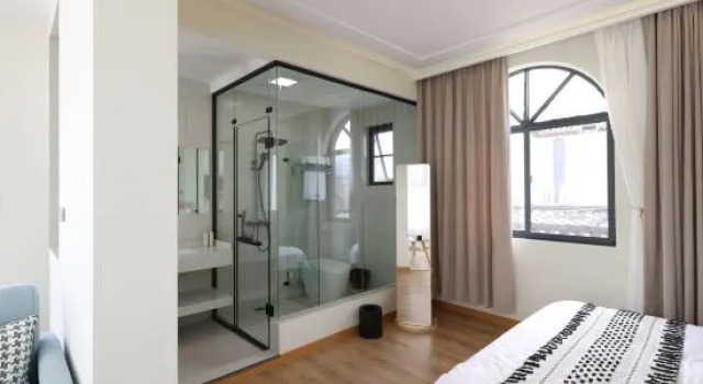 Семейный люкс с 2 комнатами Dali City July Slow Language Inn