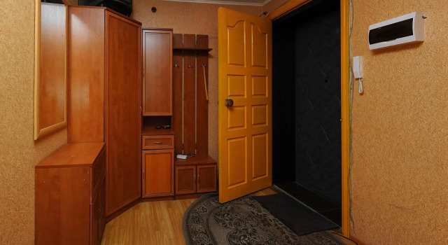 Apartments on 23 Mayakovsky Street, Book Apartment Oktyabrsky Administrative District 