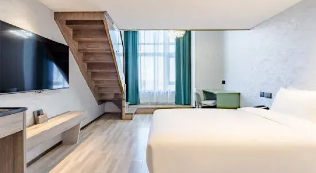 Двухместный семейный люкс Qingdao Luoxiang Hotel (Qingdao Hongdao Hi-tech Zone Convention and Exhibition Center Branch)