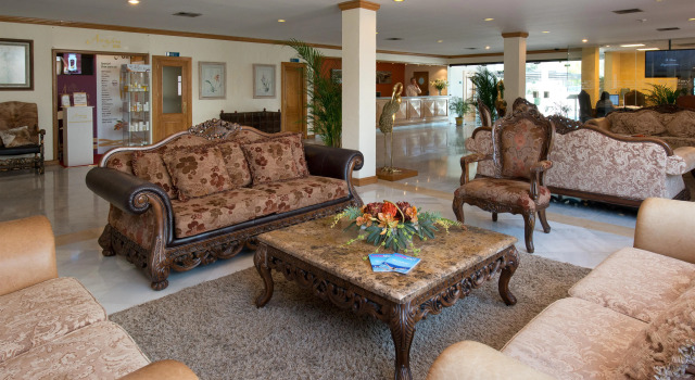 BlueBay Banús, Забронировать Отель Бизнес-отели Марбелья, 4* 5*