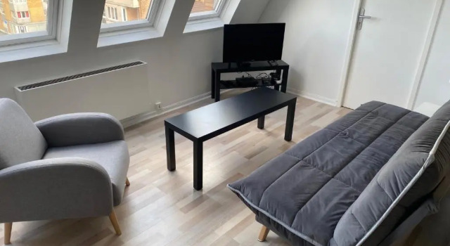 Апартаменты Appartement 300m Plage