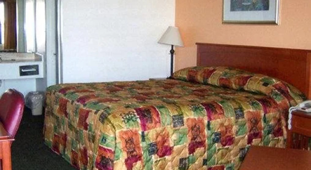 Regency Inn Fairfield, Rezervați Hotel Fairfield Texas