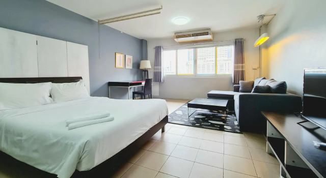 Двухместный номер Standard с красивым видом из окна The Studio at Sathorn Terrace