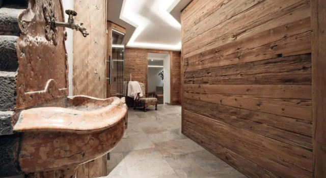 Двухместный номер Standard с балконом Hotel Lech & Residenz Chesa Rosa