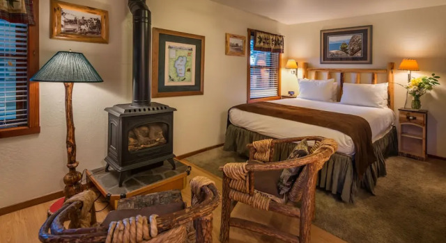 Franciscan Lakeside Lodge