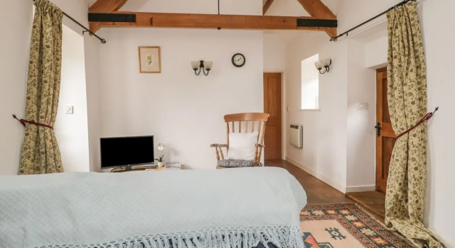 High Park Barn, Book Hotel Cullompton Devon