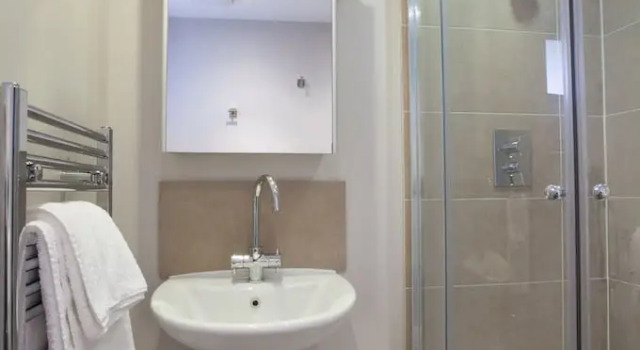Апартаменты Superior с 2 комнатами с балконом Belvedere Stratford City Edge Apartments