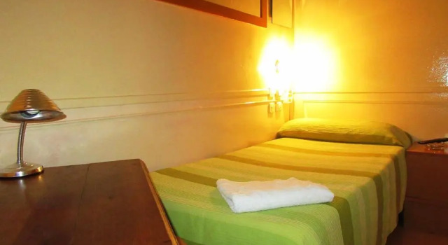 Одноместный номер Standard Hostal La Fontana